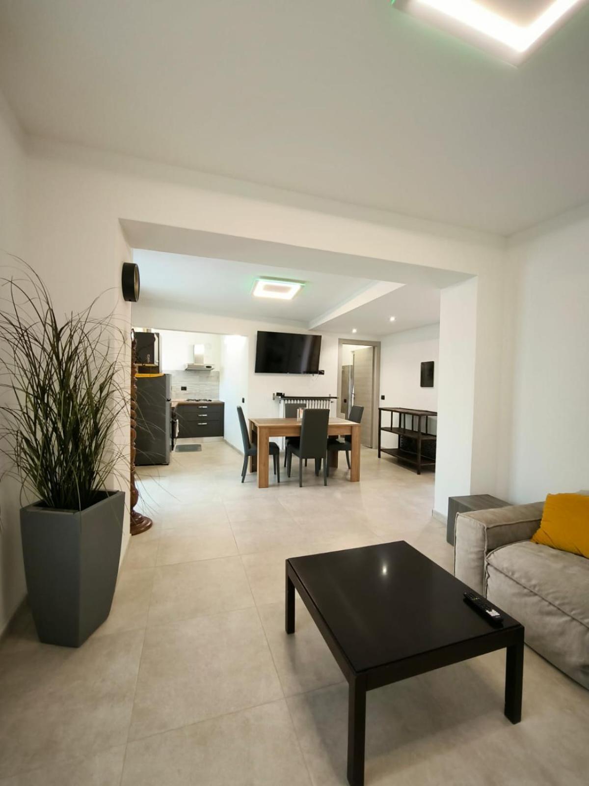 Sweet Home Azzano San Paolo ภายนอก รูปภาพ